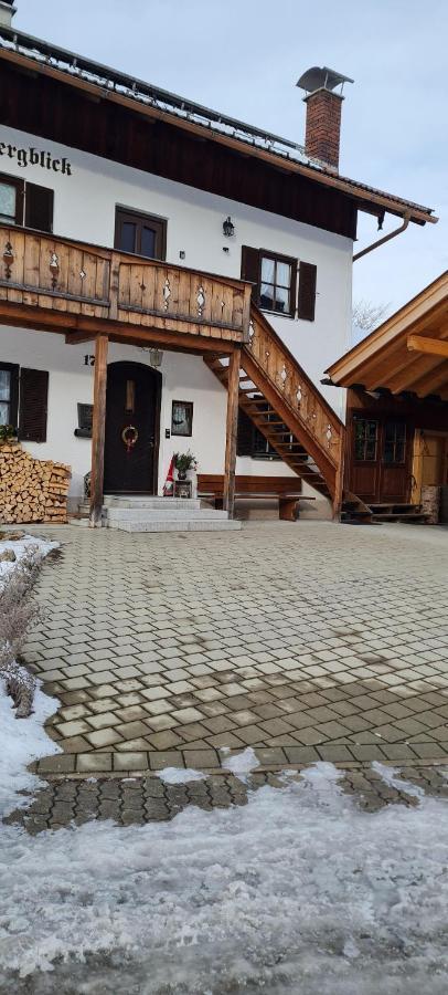 Апартаменты Haus Bergblick Миттенвальд Экстерьер фото